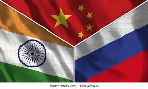రష్యా..ఇండియా..చైనా.. కలిస్తే ఏమవుతుంది ?