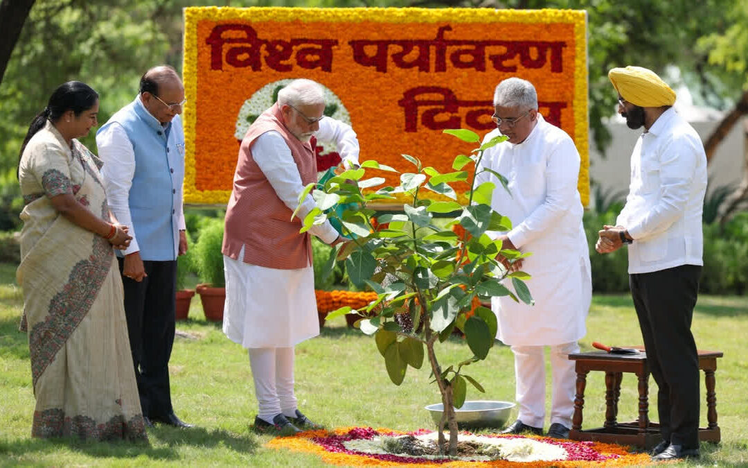 సిందూరం.. మొక్క నాటిన ప్రధాని మోదీ